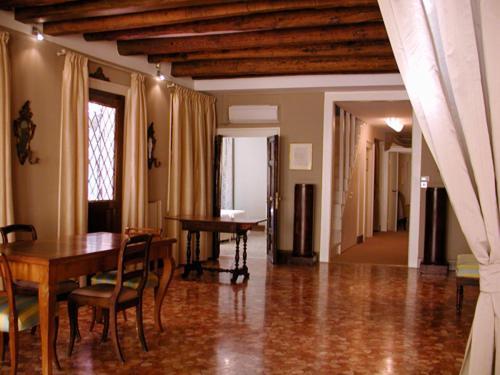 Ca Satriano Apartment Venesia Ruang foto
