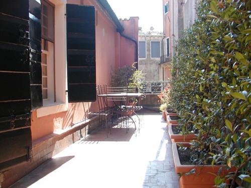 Ca Satriano Apartment Venesia Ruang foto